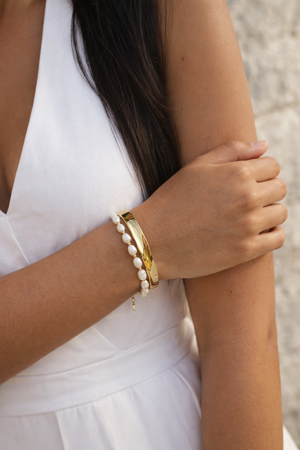 ALMA GOLD CUFF
