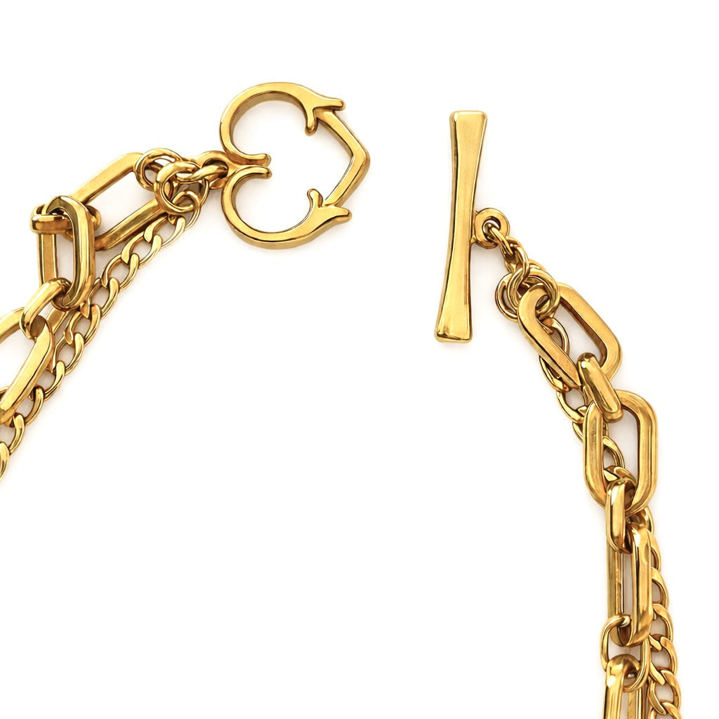 ATHENA Love Heart Gold Necklace detail – CCaura