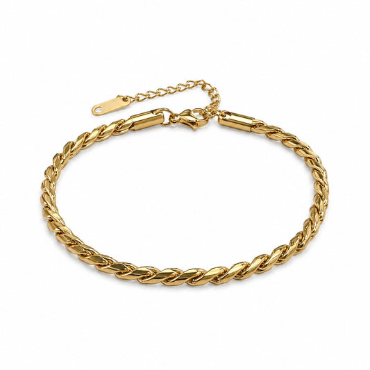 LEAH Link Gold Bracelet, smooth sculpted 18K gold PVD polished chain links, 17cm with extender, flat lay – CCaura
