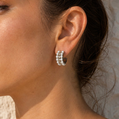 DANIELLA PEARL SILVER HOOPS silver earrings CCaura white background