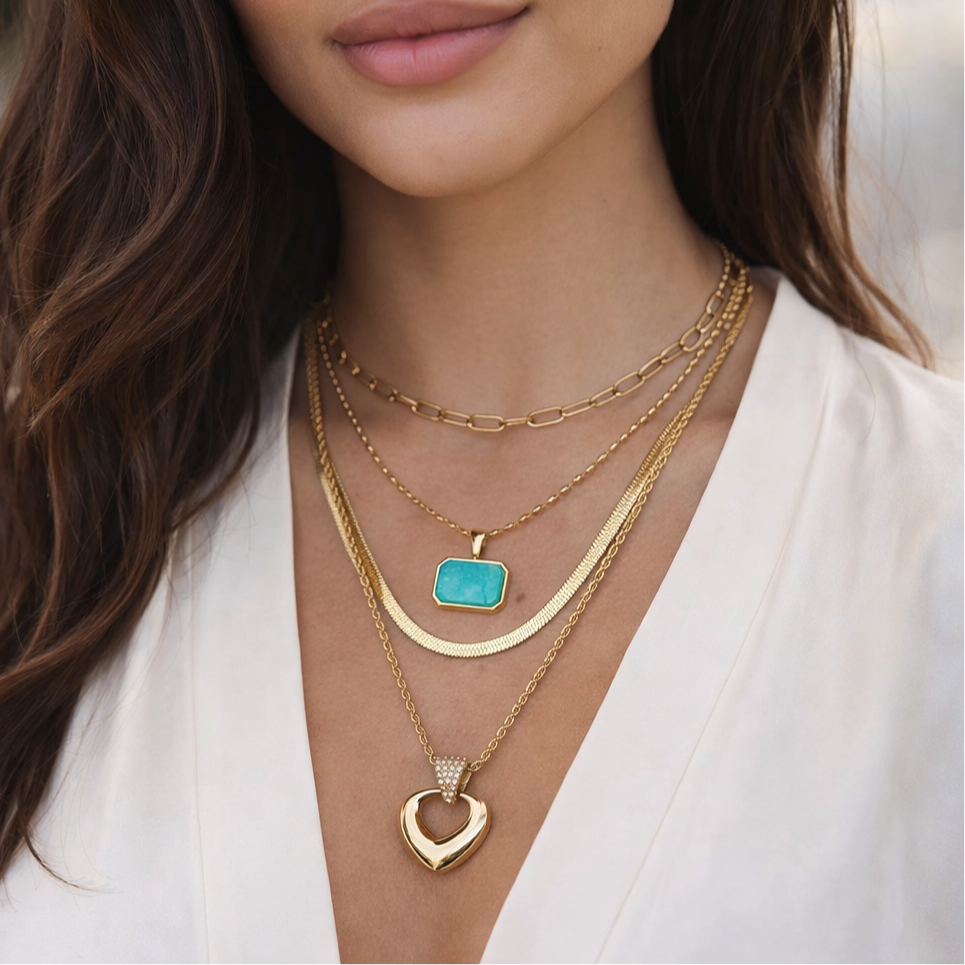 LUMI HEART GOLD NECKLACE