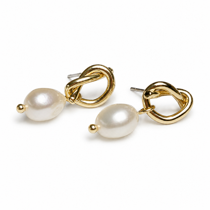 CLEO PEARL EARRINGS pearl earrings CCaura white background