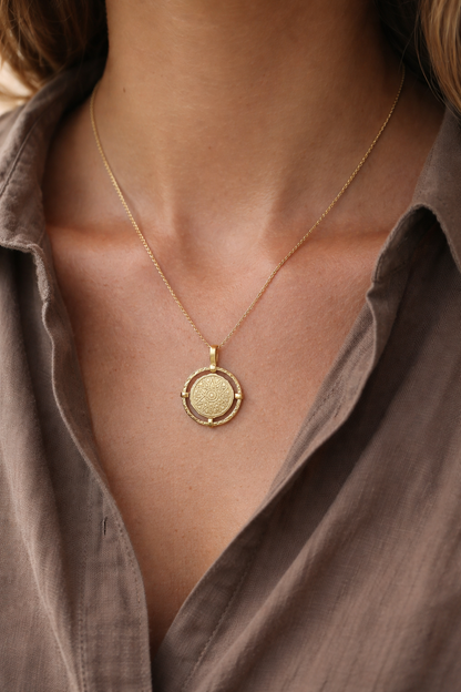 SAHARA CHARM GOLD NECKLACE